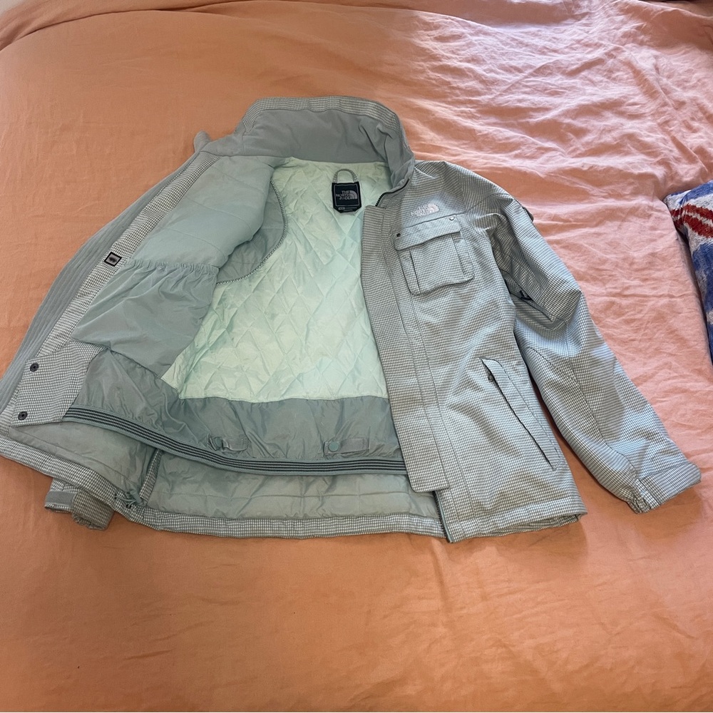 Women’s NORTH FACE Ski Jacket